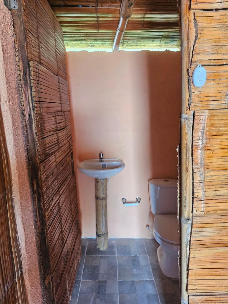 Estadero Los Hoyos Villavieja Exteriör bild